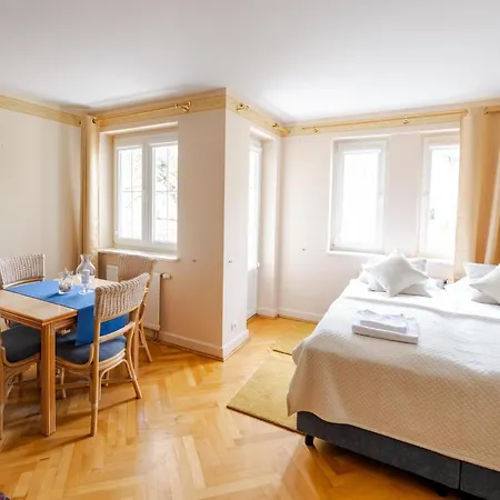 Blue Wave アパート ソポト